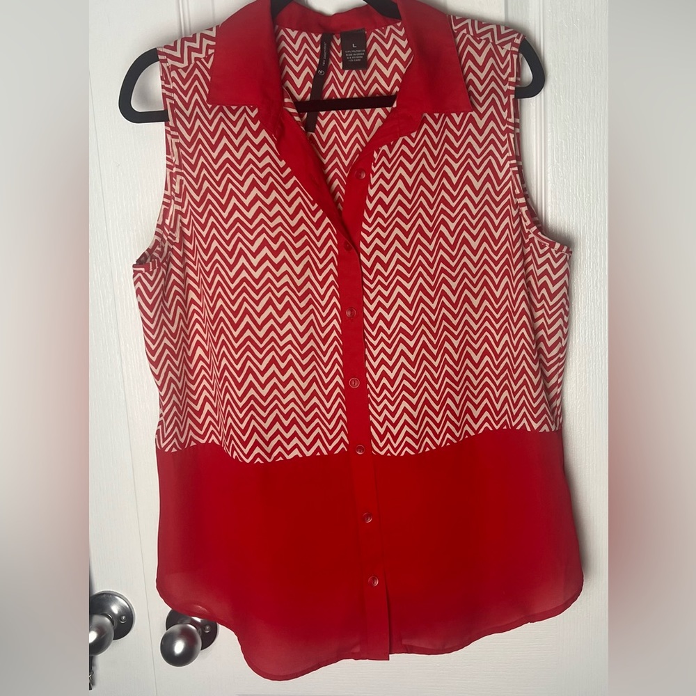 Collared Red Sleeveless Blouse